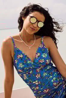 Williams Round Sunglasses  Ocean Blue