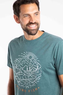 Lakes and Peaks Front Print Graphic T-Shirt Cedar Green